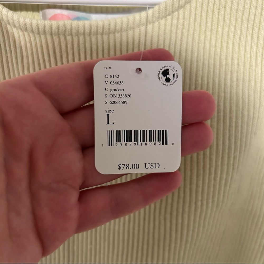 Free People Set - Picture 3 of 4